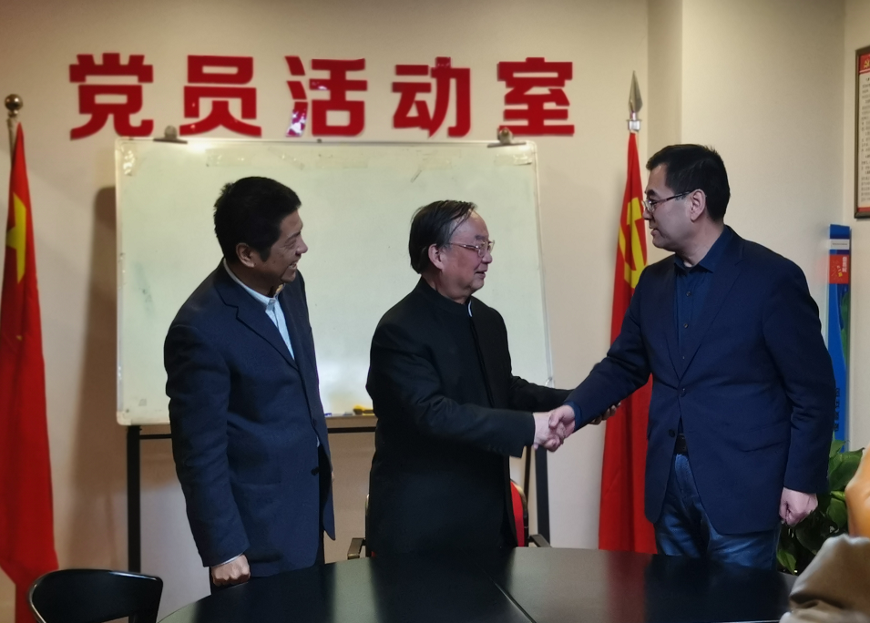市司法局、律协负责人前来我所慰问老党员  2020.1.15本站讯(图1)