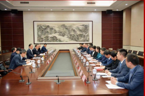 热烈祝贺陕西许小平律师事务所刘霄峰律师获聘西安市政府法律顾问2023.2.24本站讯(图8) 热烈祝贺陕西许小平律师事务所刘霄峰律师获聘西安市政府法律顾问2023.2.24本站讯(图8)