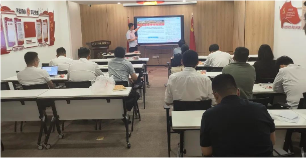 律所新闻|陕西许小平律师事务所青年律师“卓越”培训计划第十四期成功举行2023.9.11本站讯(图2) 律所新闻|陕西许小平律师事务所青年律师“卓越”培训计划第十四期成功举行2023.9.11本站讯(图2)