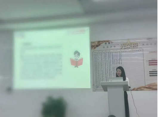 “八五”普法系列讲座八十七|李露律师走进西安吉利汽车产业园开展普法讲座2023.9.18本站讯(图2) “八五”普法系列讲座八十七|李露律师走进西安吉利汽车产业园开展普法讲座2023.9.18本站讯(图2)