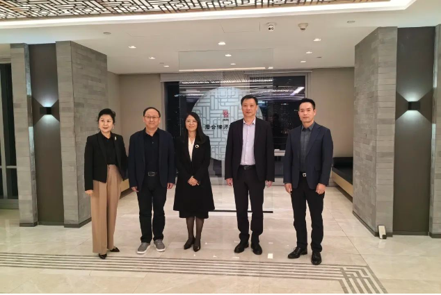 律所新闻 | 陕西许小平律师事务所路航主任一行到访北京鑫诺律师事务所、北京君合律师事务所交流学习2023.10.24本站讯(图2) 律所新闻 | 陕西许小平律师事务所路航主任一行到访北京鑫诺律师事务所、北京君合律师事务所交流学习2023.10.24本站讯(图2)