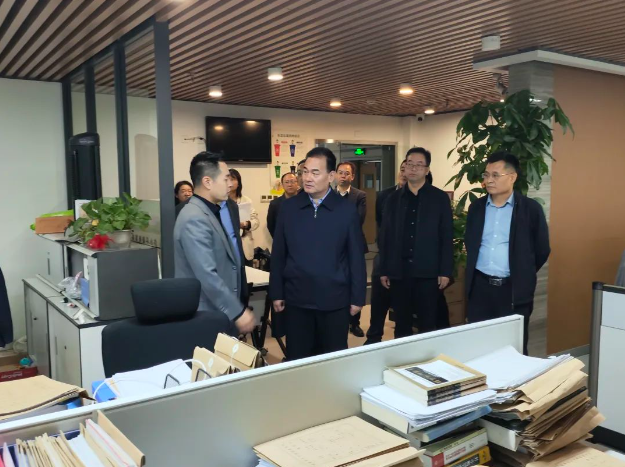 律所新闻｜陕西省司法厅领导一行莅临陕西许小平律师事务所开展调研工作2023.10.27本站讯(图2)