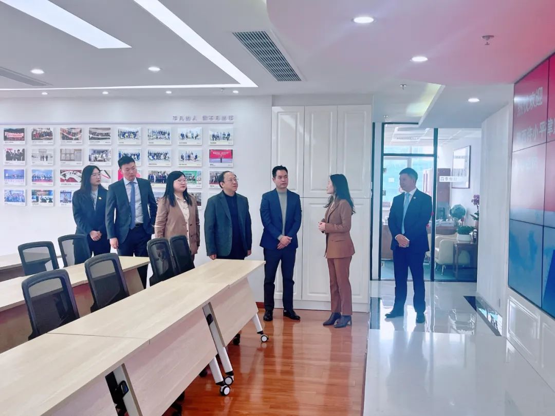 律所新闻 | 陕西许小平律师事务所路航主任一行到访上海申同律师事务所交流学习(图2)