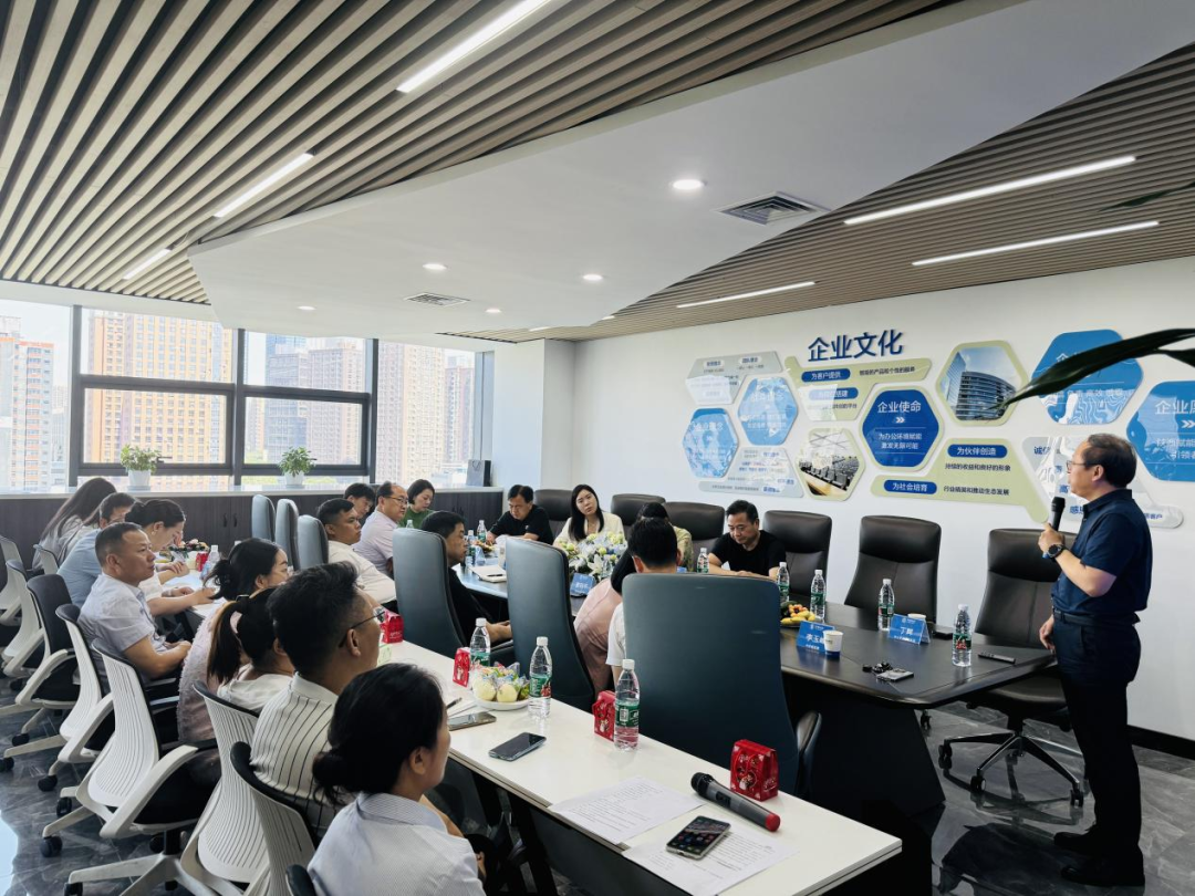 律师新闻 | 我所丁辉律师受邀参加西部世华校友会主题活动,并开展“新公司法”法律讲座2024.6.24本站讯(图1) 律师新闻 | 我所丁辉律师受邀参加西部世华校友会主题活动,并开展“新公司法”法律讲座2024.6.24本站讯(图1)